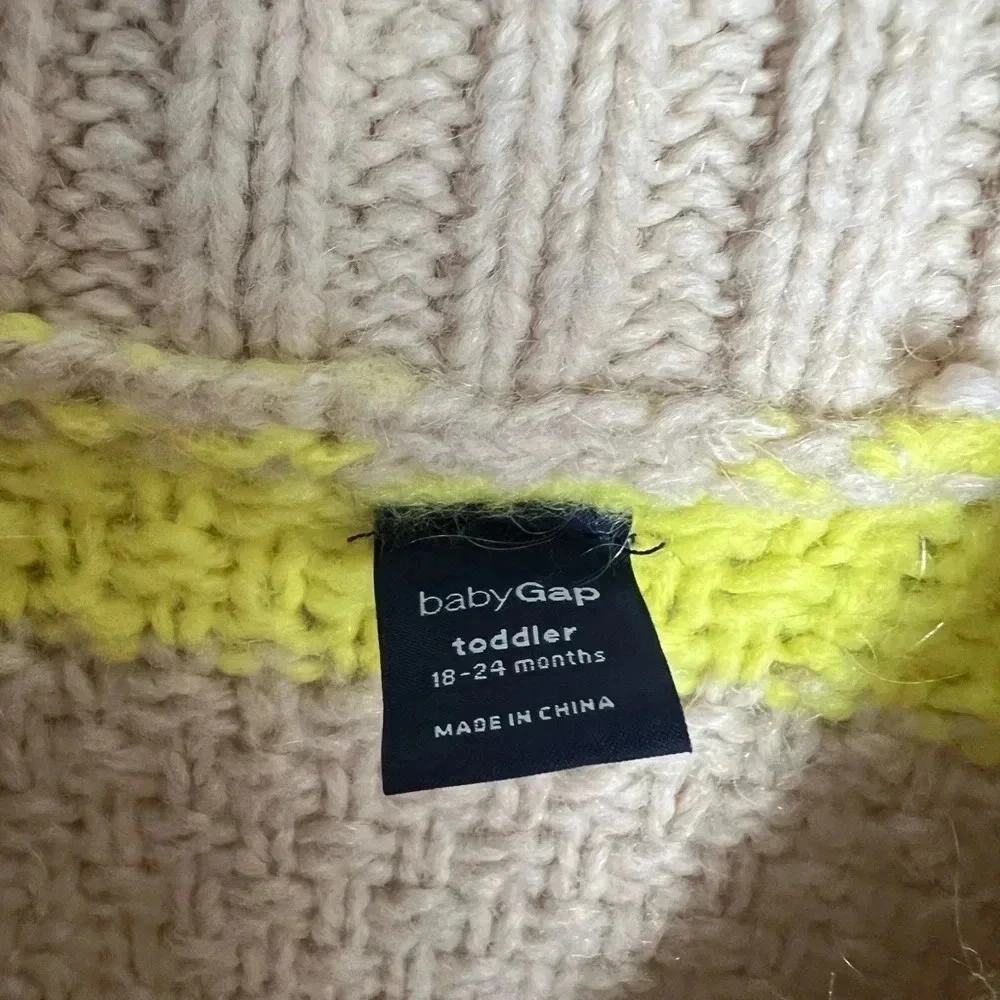 Baby Gap Toddler Girls Size 18-24 mo Beige Yellow One Button Cardigan Sweater